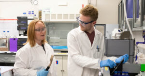 Tara Mastren and Aidan Bender in the Mastren Lab